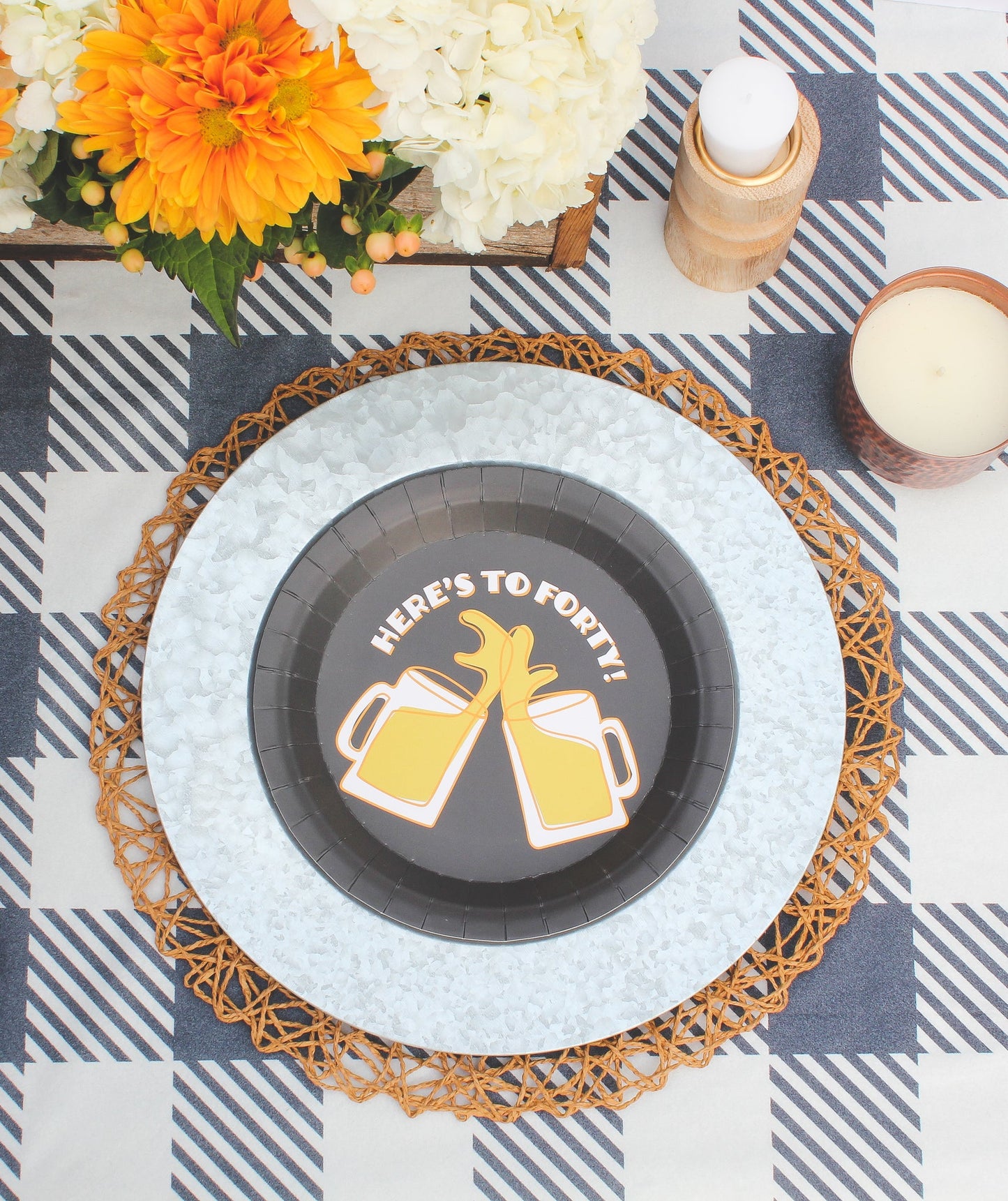 40th Birthday Beers Party Plates