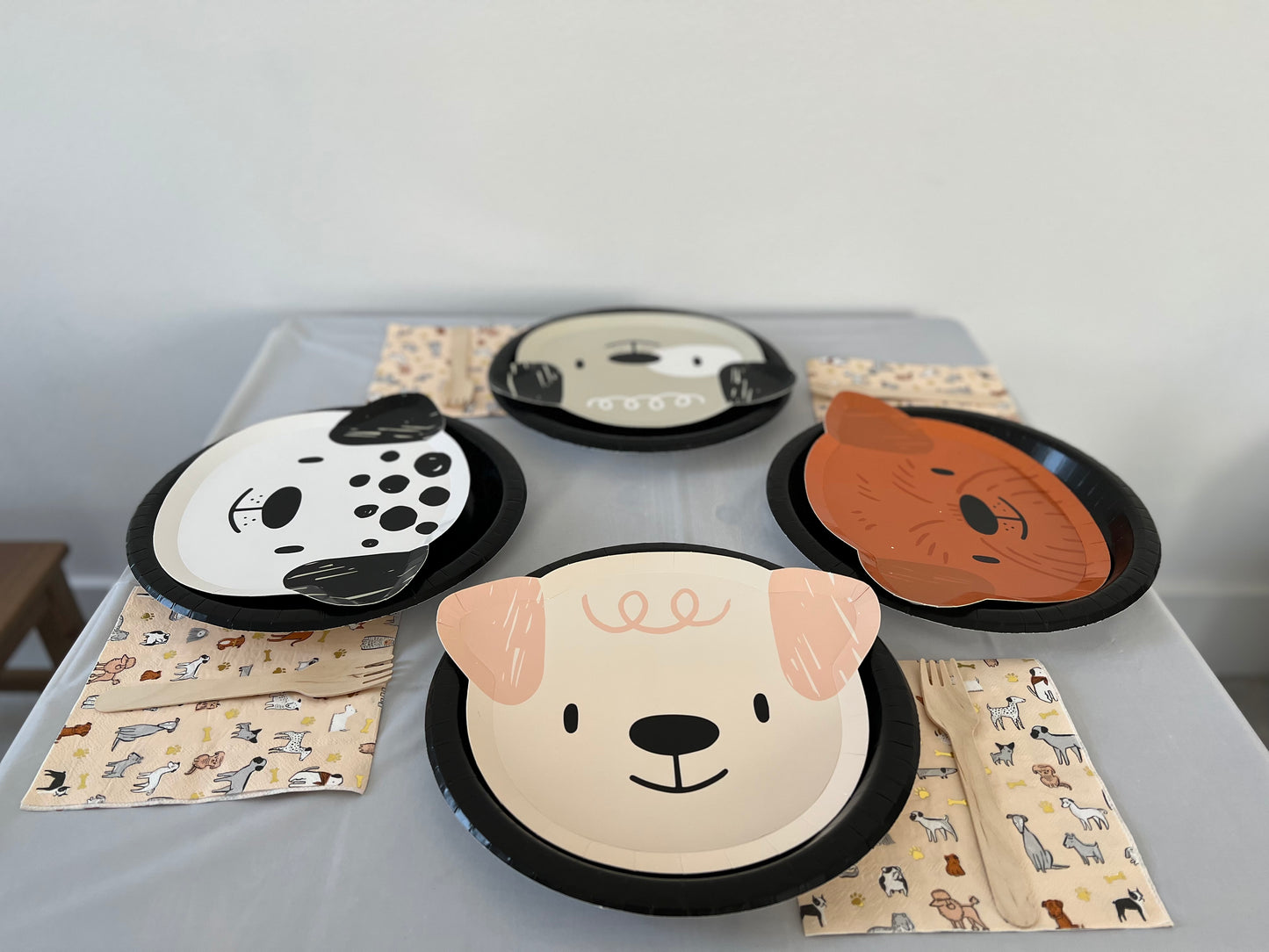 Puppy dog Arena Sports