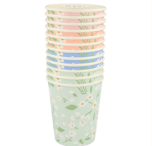 Ditsy floral cups