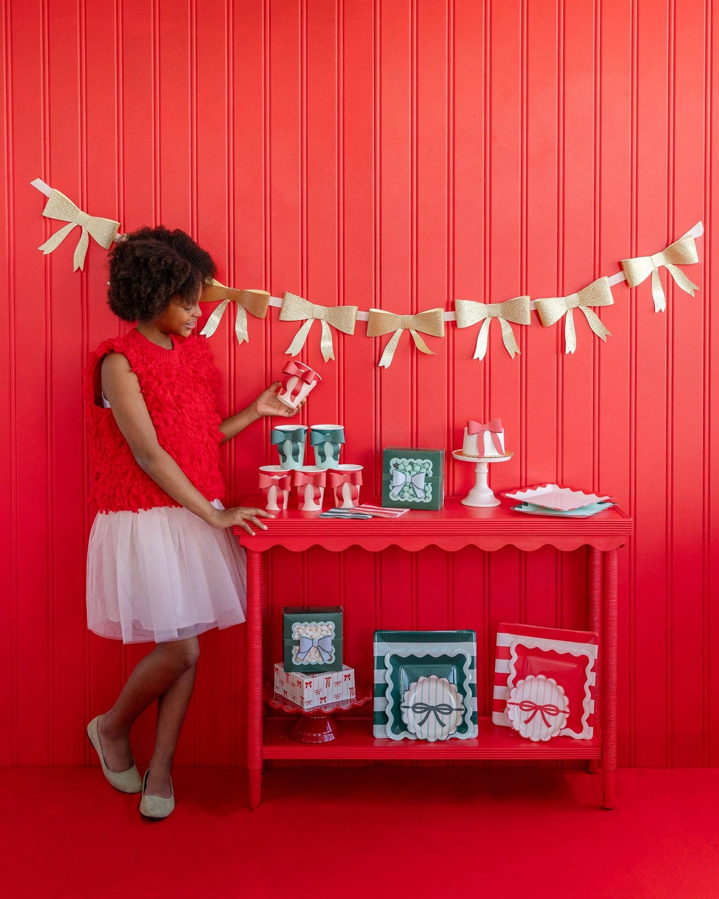 Red and Pink Bow Paper Cups